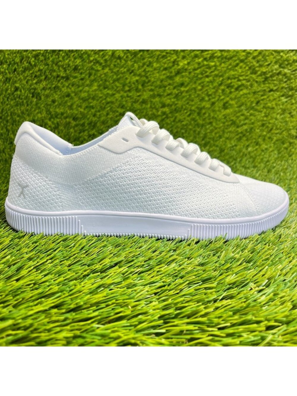 Flux Adapt Trainer White Mens Size 8 Womens Size 9 Gym Walking Knit Shoes